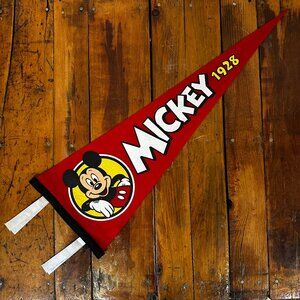 New Oxford Pennant Disney Mickey Mouse Pennant